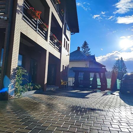 Enigma Bucovinei Otel Vicovu de Jos Dış mekan fotoğraf